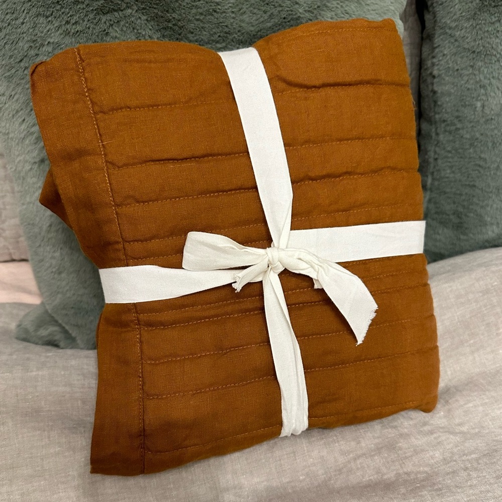 🆕West Elm European Linen Linework Sham